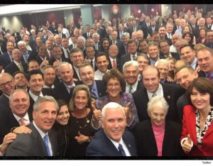 1117-mike-pence-selfie-twitter-8